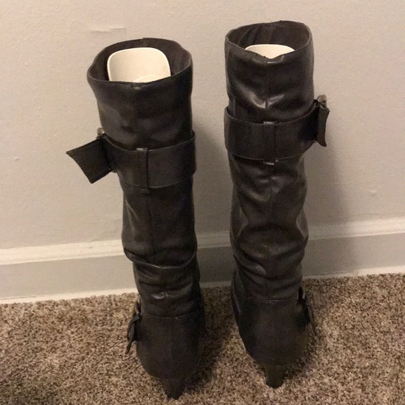 Grey patent leather boots - Picture 3 of 3